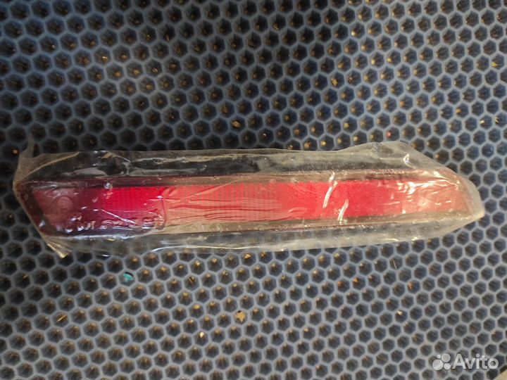 Отражатель зад правый Шевроле Малибу 25919040