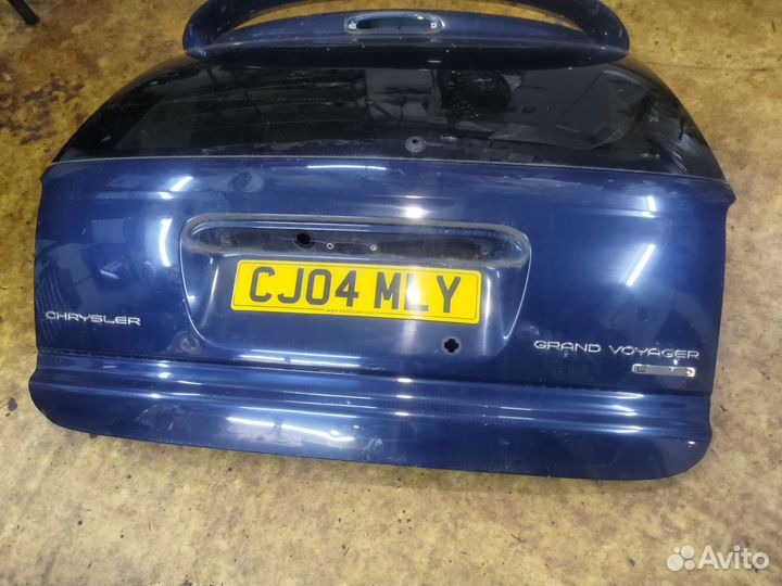 Задний спойлер Додж караван Вояджер 01-07г