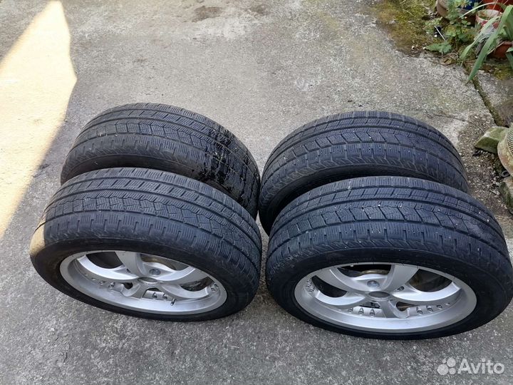 Колеса в сборе r17 зимние 5 114.3