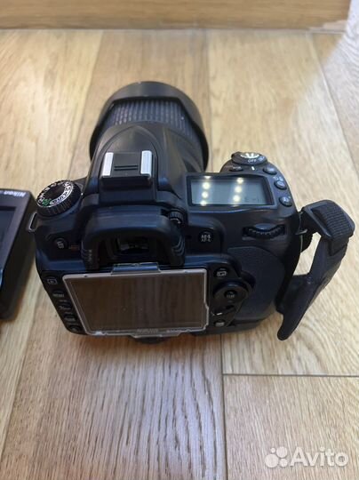 Камера Nikon D90 + объектив 18-105