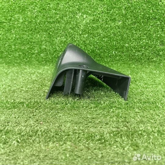 Уголок двери внутренний передний левый Ford Mondeo