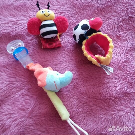 Вязаные вещи для малышей