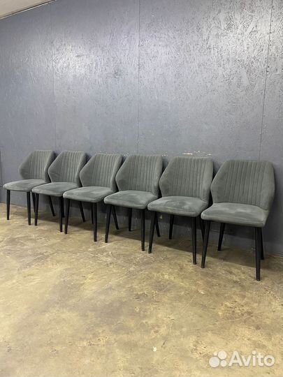 Стул мягкий серый