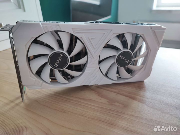 Видеокарта gtx 1660 super kfa2 белая