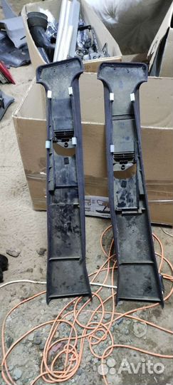 Обшивка стойки W202