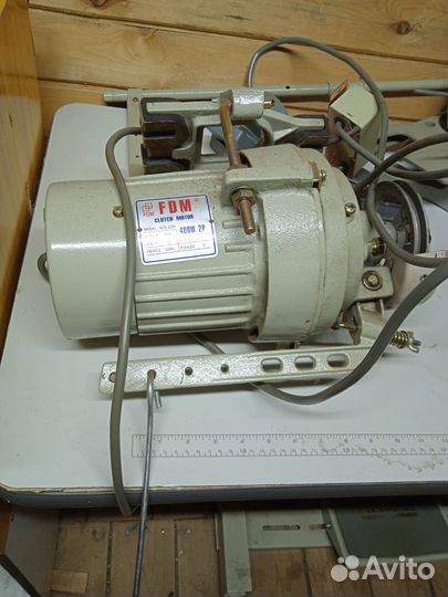 Двигатель от швейной машинки