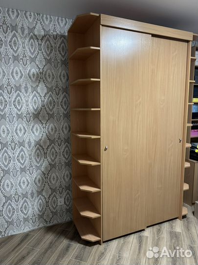 Шкаф платяной бу