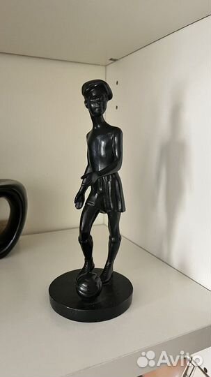 Каслинское литье: Футболист 1988 г