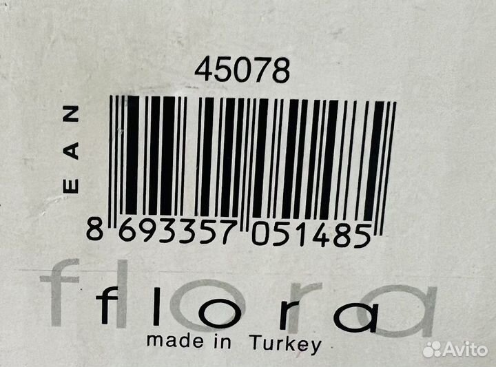 Аквариум для рыбок или интерьера