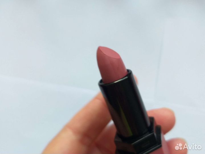 Губная помада набором из 5 шт новая