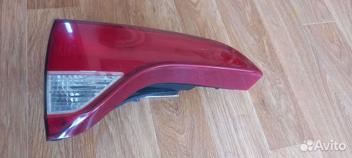 Фонарь задний левый внутренний Киа Соренто