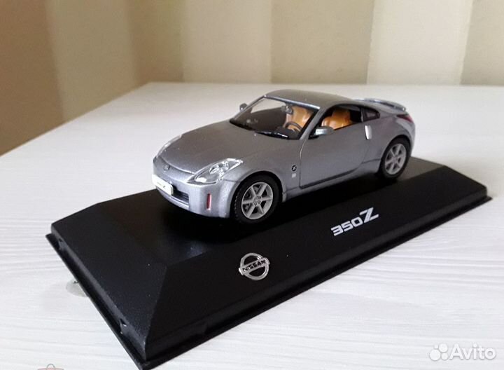 Nissan 350Z 1:43