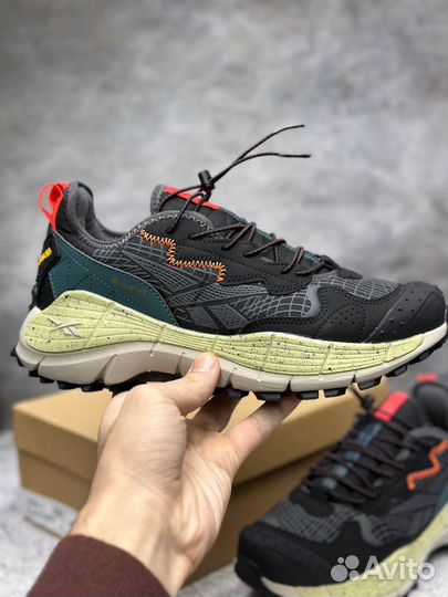 Кроссовки мужские Reebok Gore-Tex Zig Kinetica 2