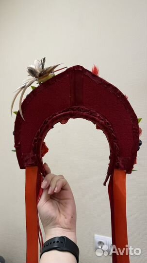 Русский кокошник с цветами ручной работы