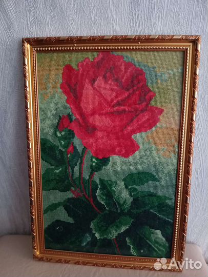 Картина вышитая