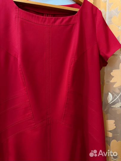 Платье футляр красное 50 р-р