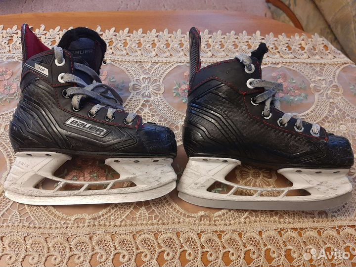 Хоккейные коньки bauer детские