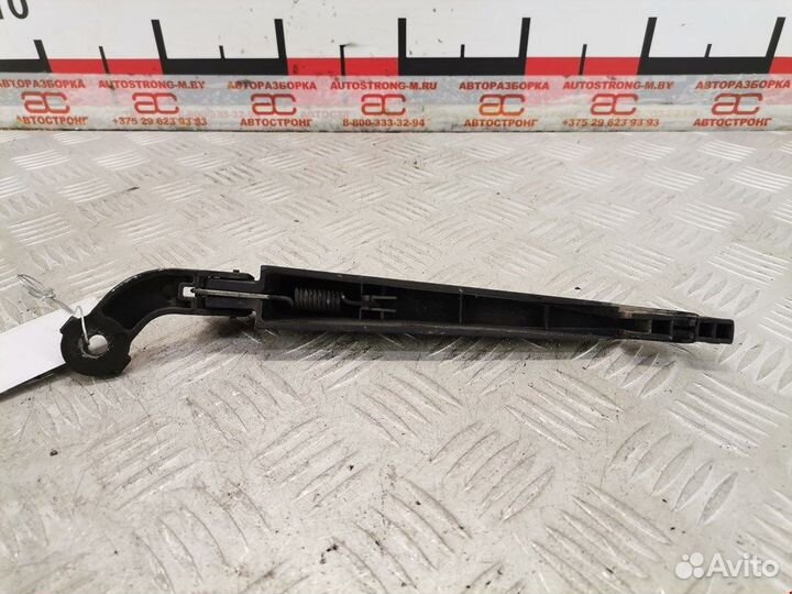 Поводок стеклоочистителя заднего для Volvo V50 1