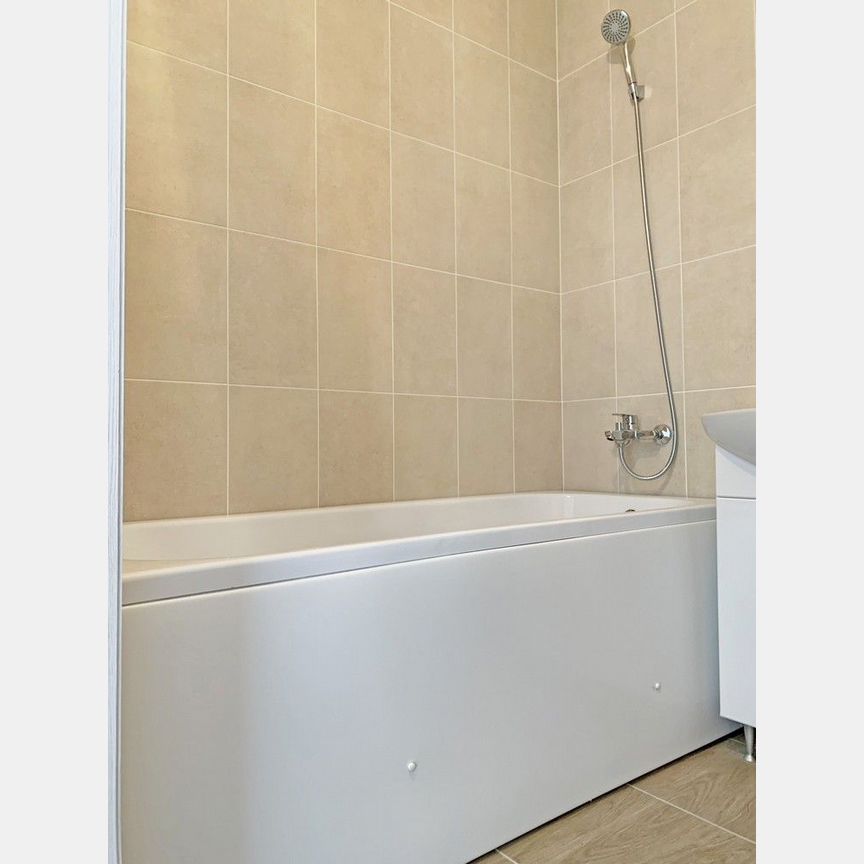 2-к. квартира, 53,9 м², 12/15 эт.