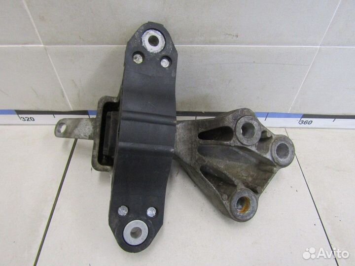 Опора кпп левая Cruze 2009-2016