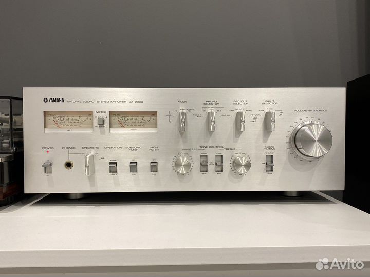 Усилитель Yamaha CA-2000