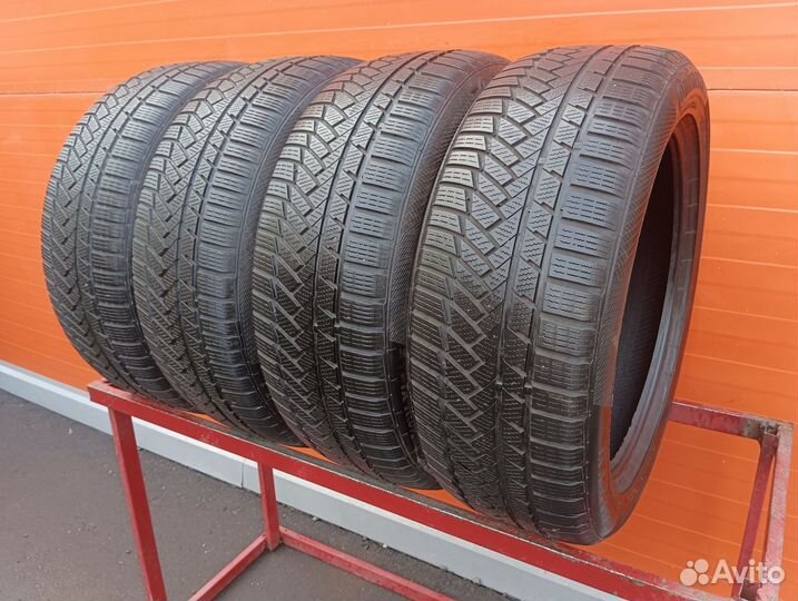 Continental ContiWinterContact TS 850 P 235/50 R19 103V
