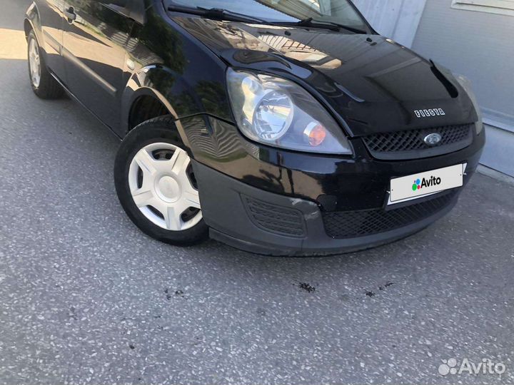 Ford Fiesta 1.2 МТ, 2008, 203 000 км