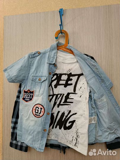 Рубашки, футболка, джинсы