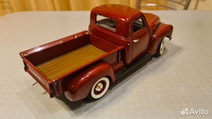 Коллекционная модель 1/18