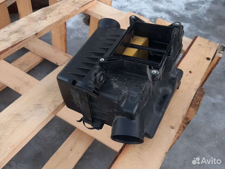 Корпус воздушного фильтра Киа Рио 2 2006-2011 1.4i