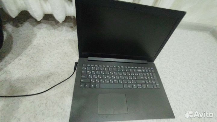 Ноутбук lenovo