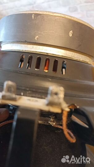 Сабвуфер в автомобиль