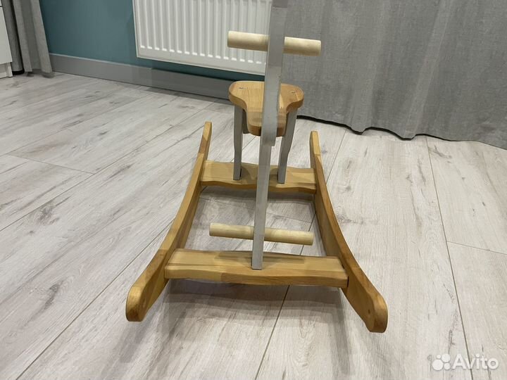 Детская качалка лошадь