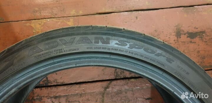 Yokohama Advan Sport V105 225/45 R19 и 245/40 R19 Y