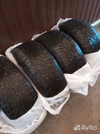 Gislaved NordFrost 100 2.25/50 R17