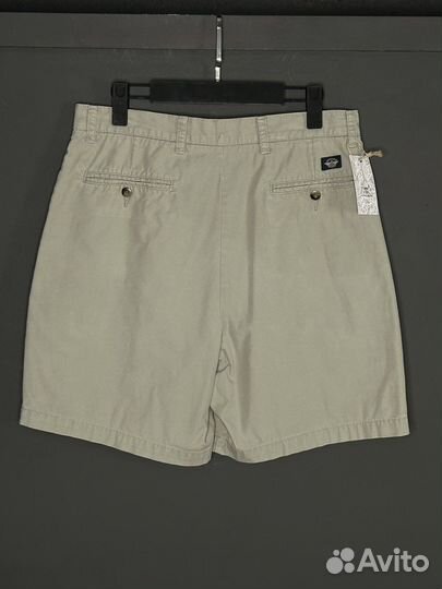 Шорты Dockers с защипами