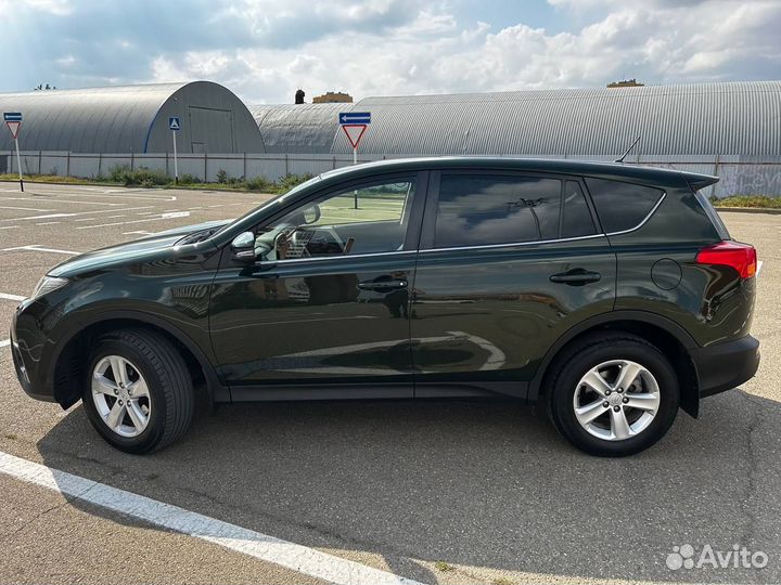 Toyota RAV4 2.2 AT, 2013, 178 000 км