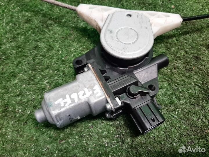 Стеклоподъемник передний левый Subaru Forester SH