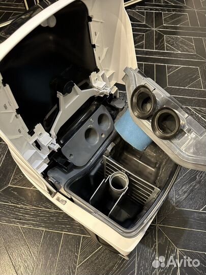 Пылесос моющий Bosch bwd421pro