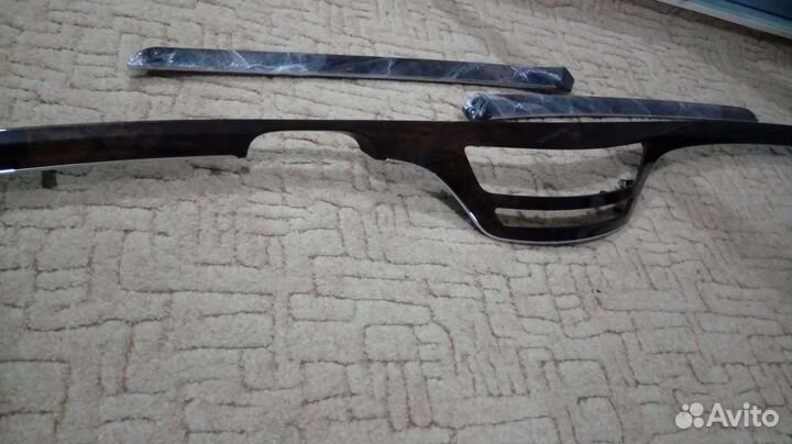 Вставка в торпеду мерседес s 320 w 221