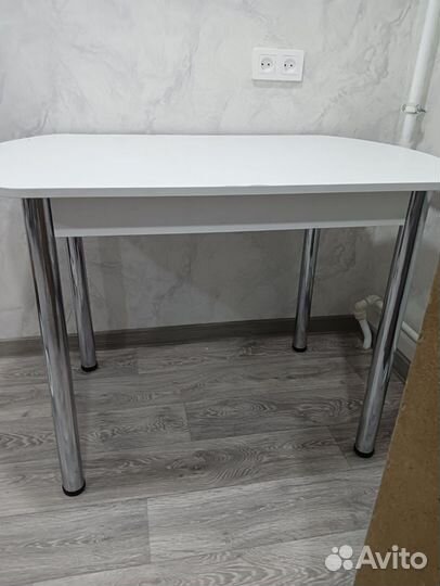 Кухонный стол бу