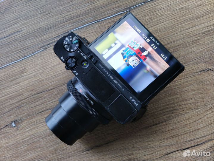 Компактный фотоаппарат sony rx100 m6