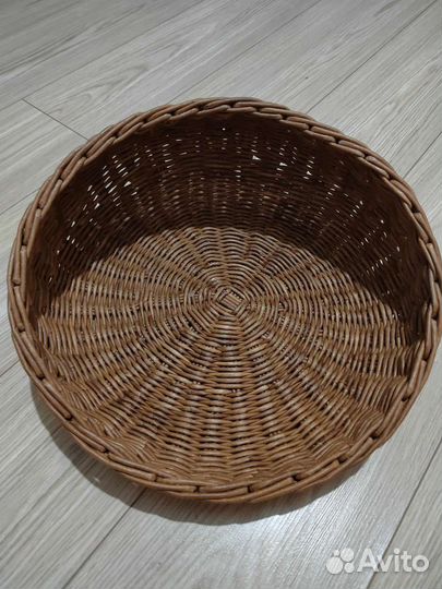 Лежанка плетеная для животных