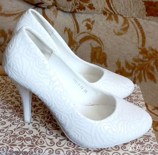 Туфли белые размер 35