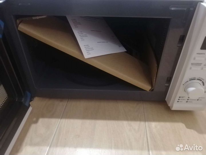Микроволновая печь BBK