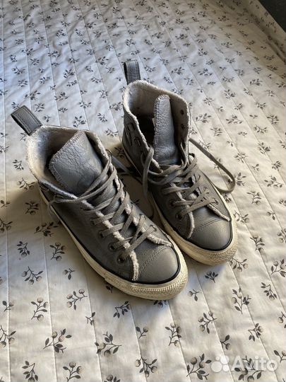 Converse, crocs, HM, декатлон 40