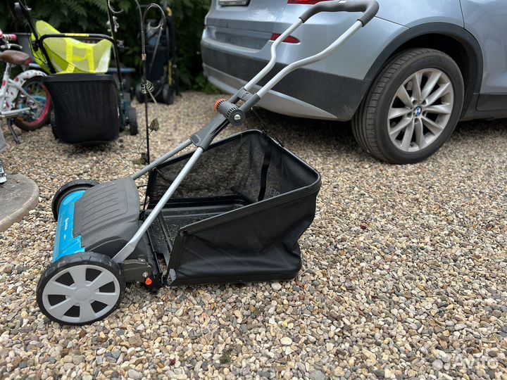 Ручная барабанная газонокосилка Gardena 400c