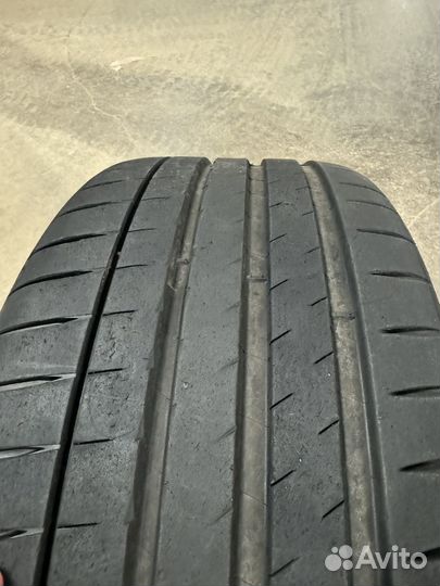 Michelin Pilot Sport 4 S 245/35 R20