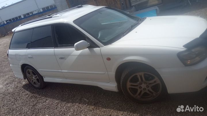 Subaru Legacy 2.0 AT, 2002, битый, 378 100 км