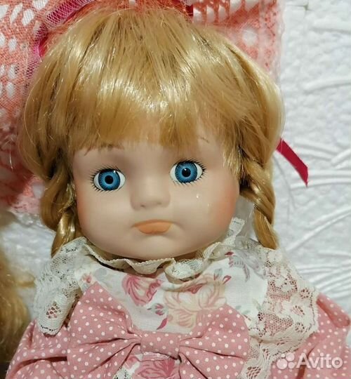 Кукла коллекционная фарфоровая
